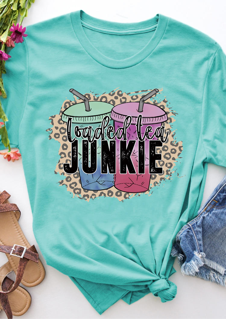 

T-shirts Tees Loaded Tea Junkie Leopard T-Shirt Tee in Cyan. Size: ,M,L