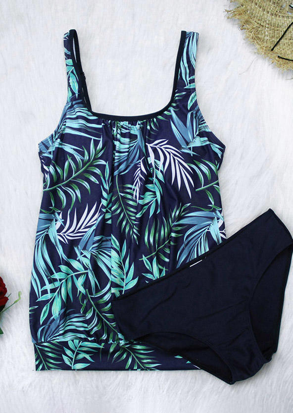 

Tankinis Palm Leaf Ruffled Adjustable Strap Tankini in Blue. Size: ,L