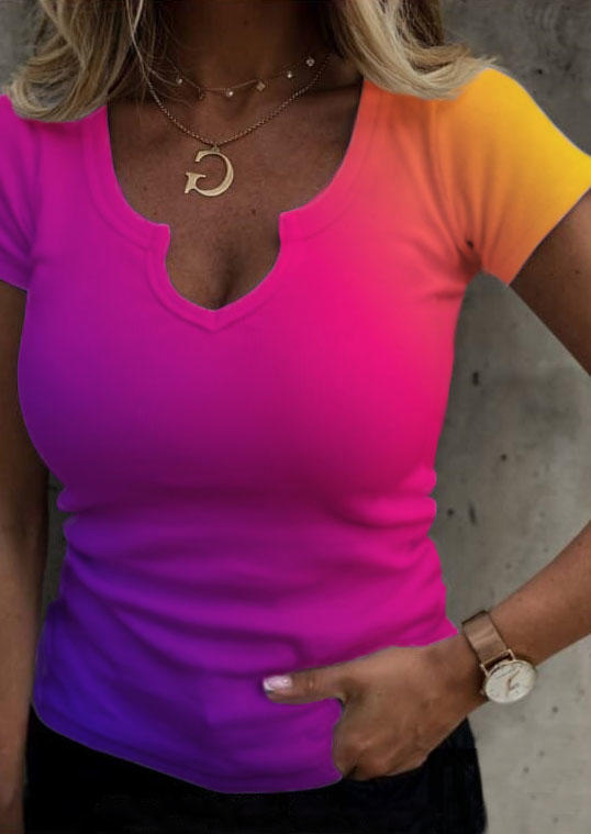 

T-shirts Tees Gradient V-Neck Casual T-Shirt Tee in Purple. Size