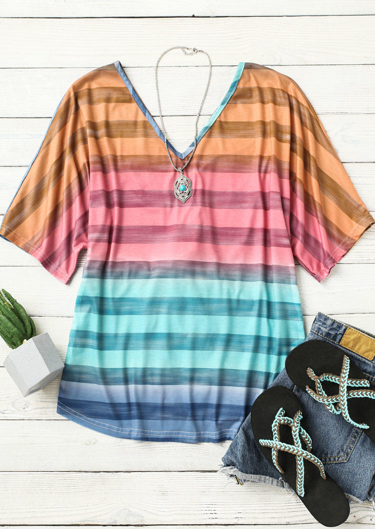 Blouses Striped Gradient Twist Open Back Blouse in Multicolor. Size: L,M