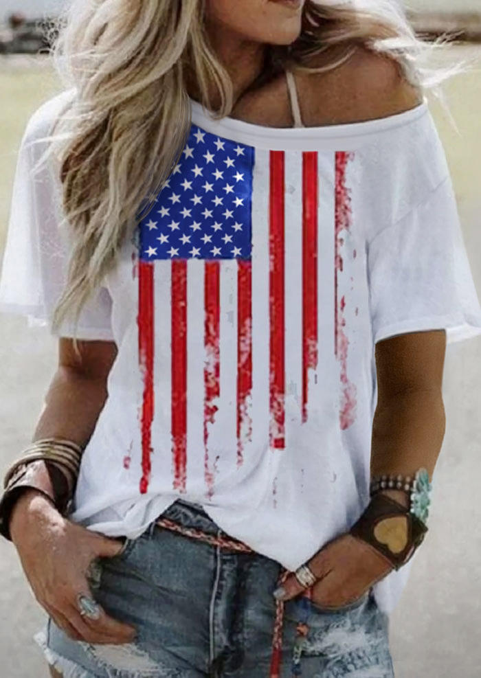 

Blouses American Flag Star Striped Blouse in White. Size: ,M