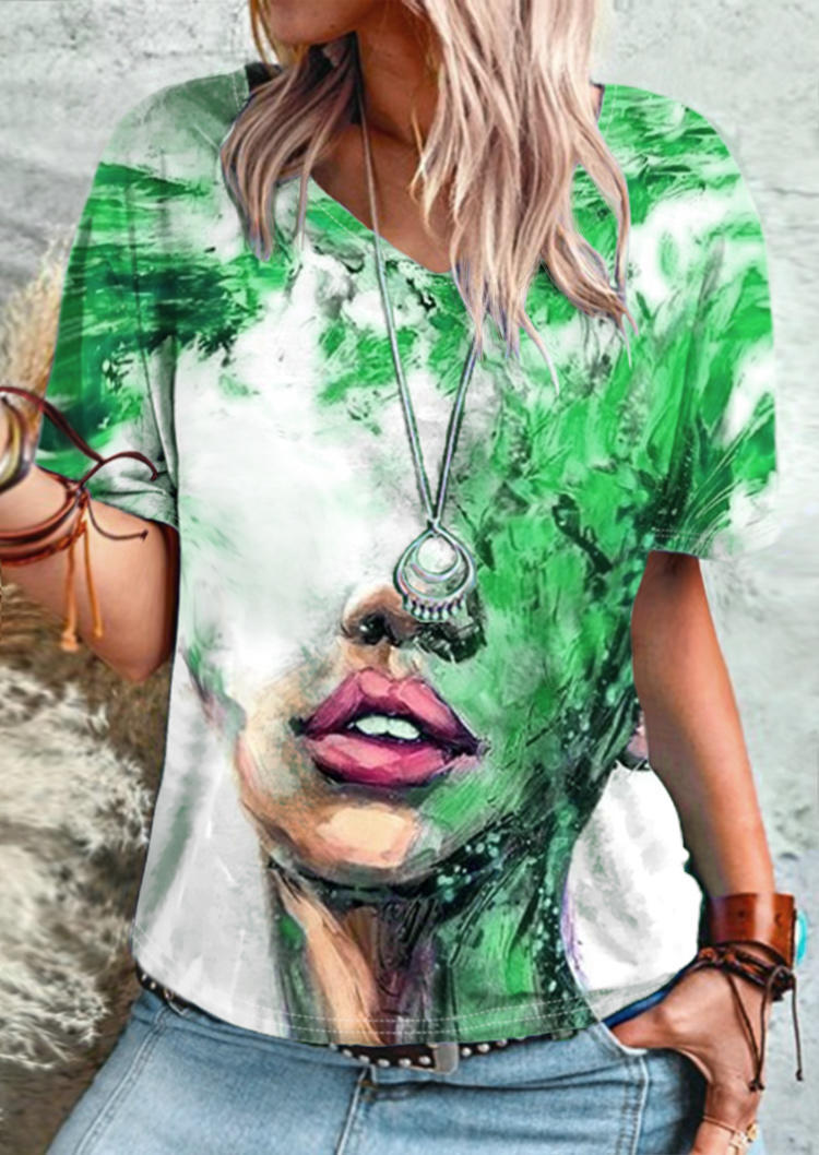 

Blouses Woman Portrait Painting Short Sleeve Blouse in Green. Size: ,M,L,XL