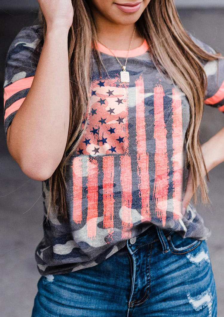

Blouses Camouflage American Flag Star Striped Blouse in Camouflage. Size: ,M