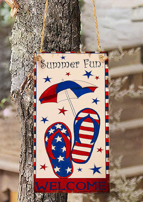 

American Flag Summer Fun Welcome Wooden Hanging Ornament in Pattern1. Size
