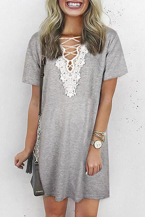

Mini Dresses Lace Splicing Criss-Cross Mini Dress in Gray. Size