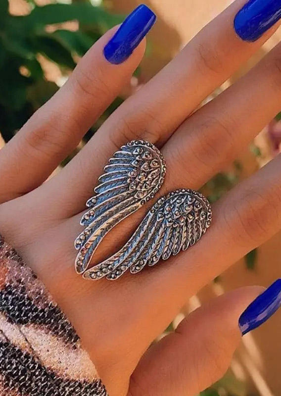 

Rings Vintage Angel Wing Alloy Ring in Silver. Size