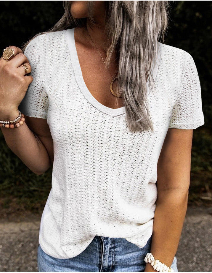 

Blouses Knitted Short Sleeve Casual Blouse in White. Size: ,M,L,XL