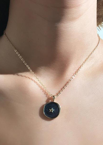 

Necklaces Star Moon Round Pendant Alloy Necklace in Black. Size