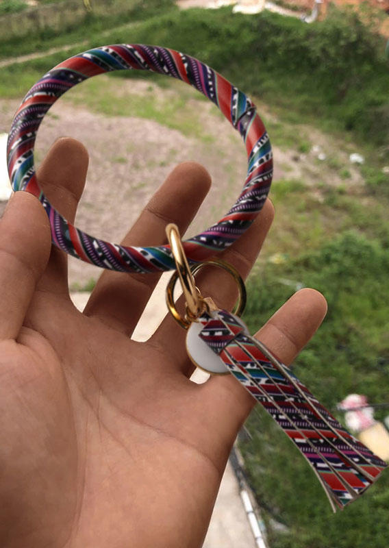 

Bracelet Serape Striped Tasssel Keyring Leather Bracelet in Pattern2. Size