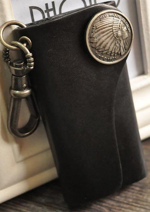 

Keychains Vintage Indian Head Key Case Keychain in Black. Size