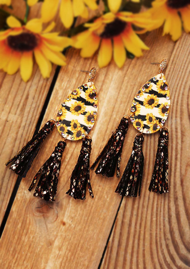 

Earrings Sunflower Striped Rhinestone Tassel PU Leather Earrings in Black. Size