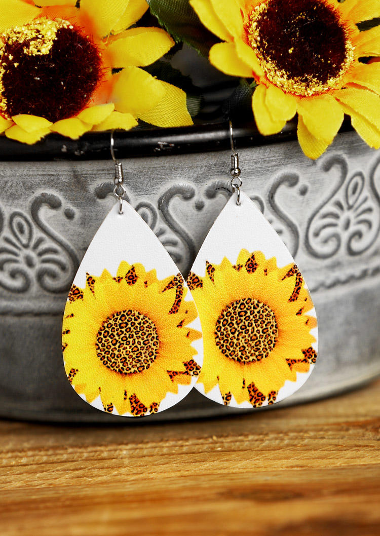 

Earrings Leopard Sunflower Water Drop Earrings in White. Size