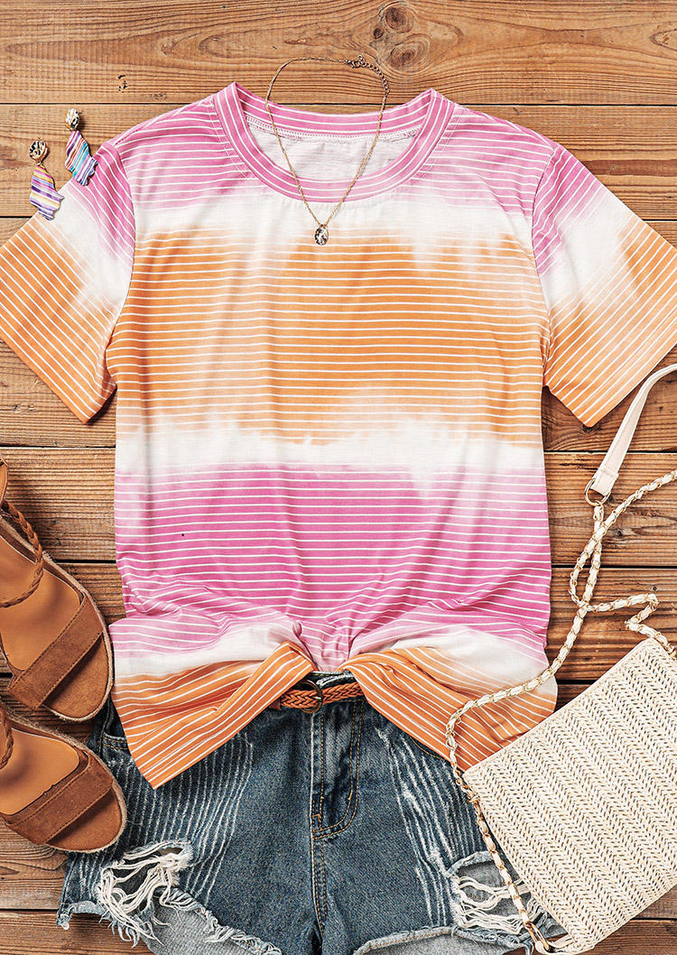 

Blouses Striped Tie Dye O-Neck Blouse in Multicolor. Size: ,M,L