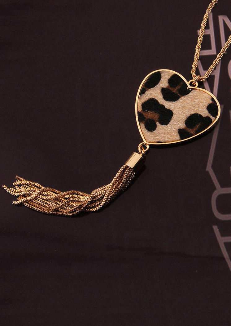 

Necklaces Leopard Printed Love Heart Long Tassel Necklace in Black. Size