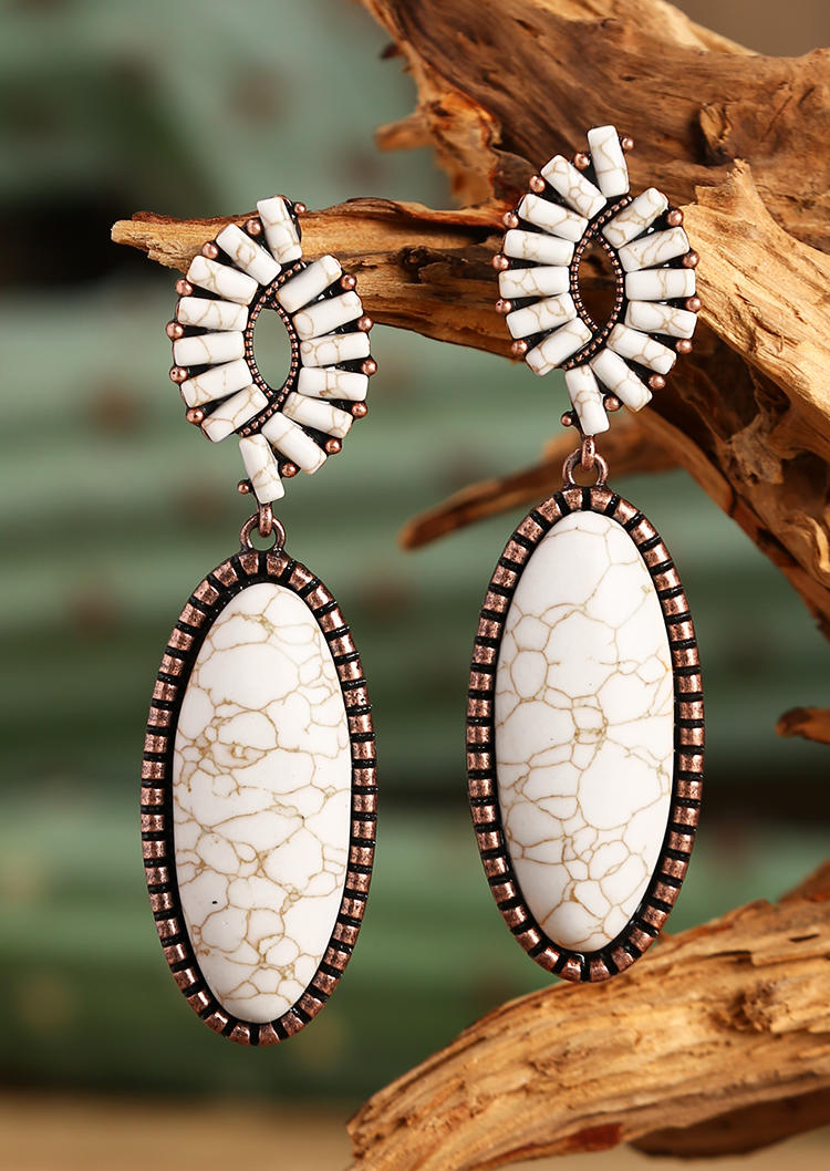

Earrings Vintage Hollow Out Turquoise Oval Earrings in Beige. Size