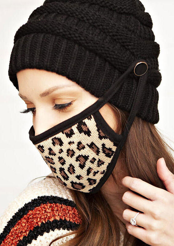 

Hats 2Pcs Leopard Button Knitted Beanie Hat And Mouth Shield Set in Black. Size