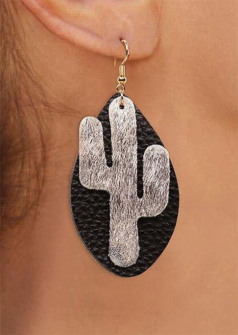 

Earrings Western Leopard Cactus Faux Fur Leather Earrings in Silver,Leopard. Size