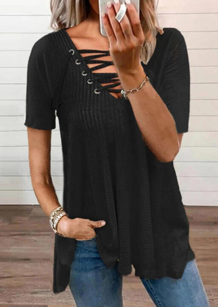 

Blouses Lace Up Hollow Out Blouse in Black. Size: ,M