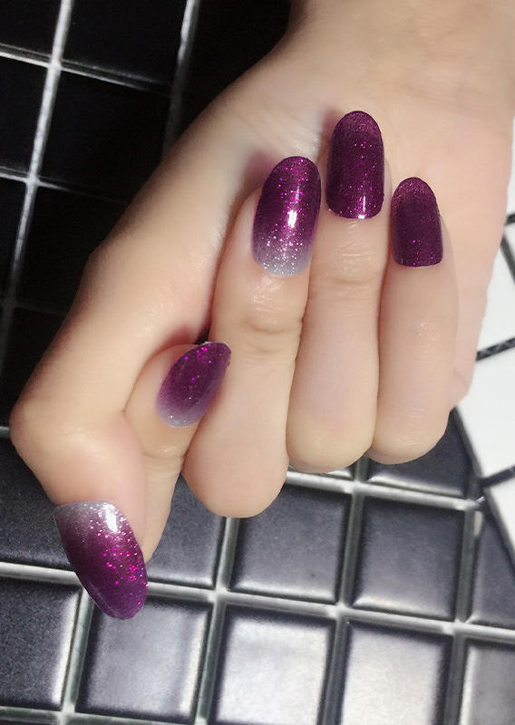 

Beauty 1Sheet Gradient Glitter Self-Ashesive Full Wraps Nail Sticker in Purple. Size