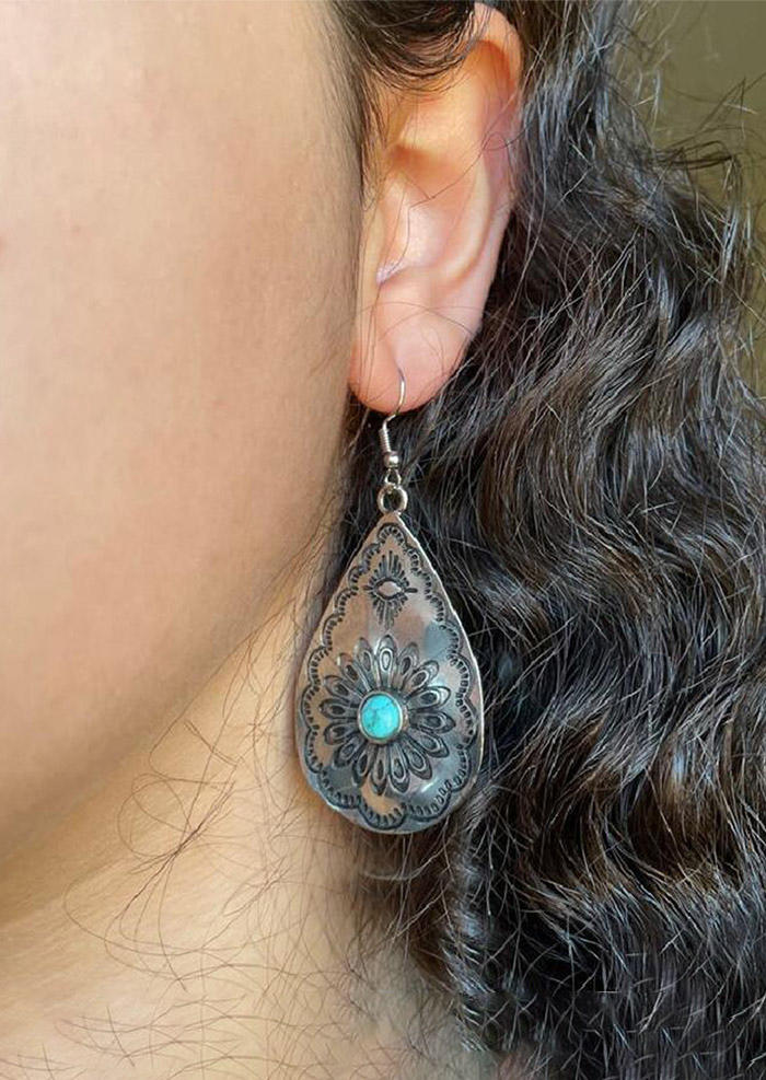 

Earrings Vintage Sunflower Water Drop Earrings in Silver. Size