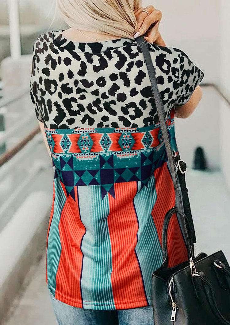 

Blouses Leopard Aztec Striped Short Sleeve Blouse in Multicolor. Size
