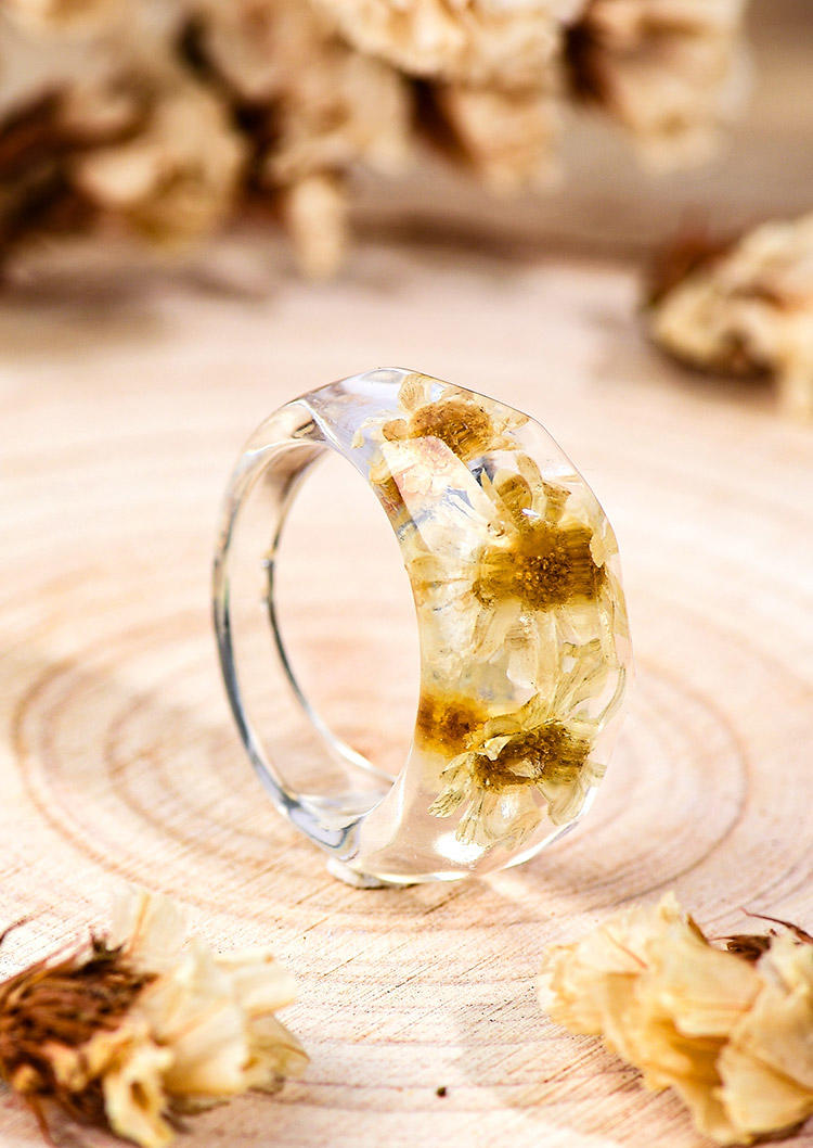 

Rings Colorful Dried Flower Resin Ring in Pattern1,Pattern2. Size