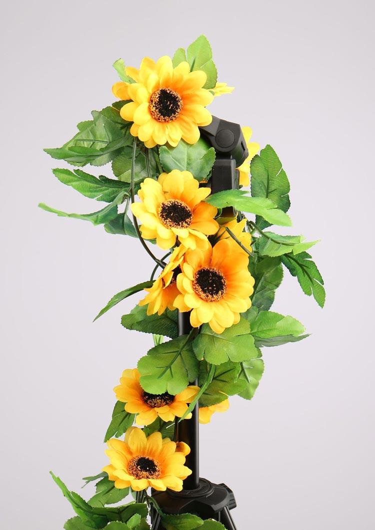 

Artificial Sunflower String in Multicolor. Size