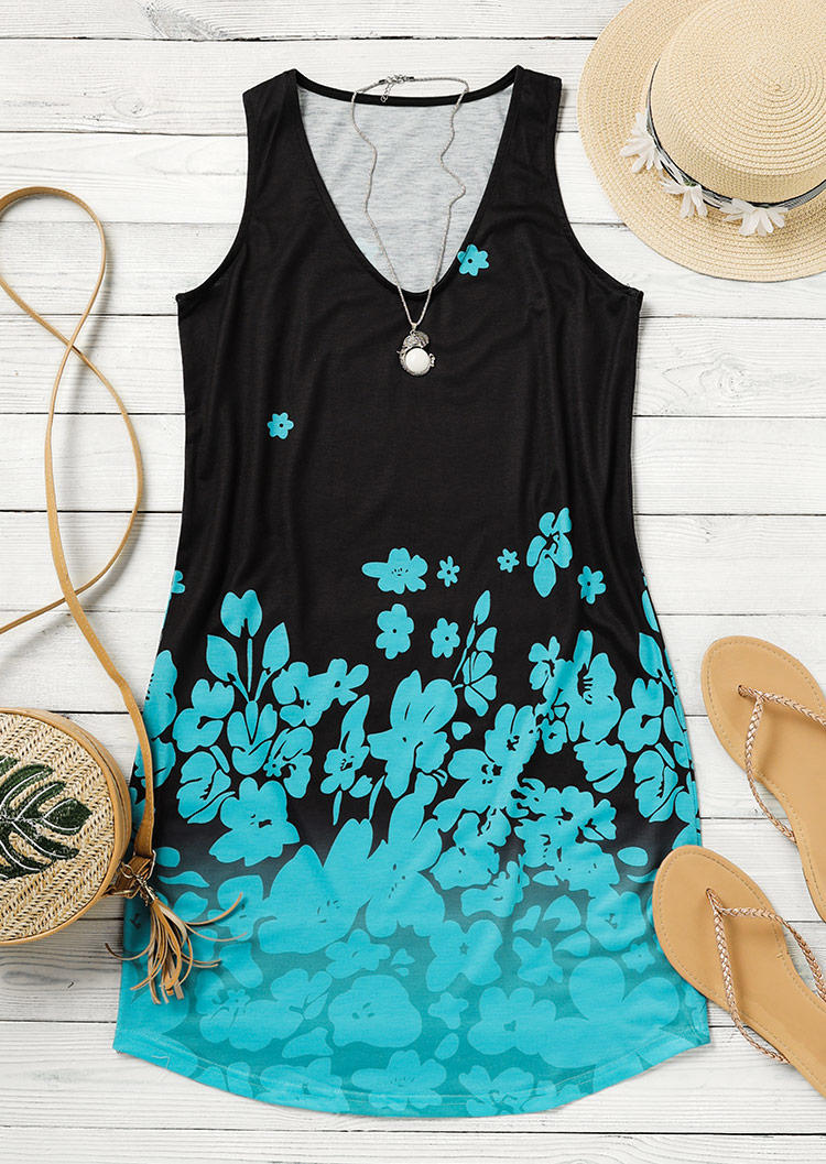 

Mini Dresses Gradient Floral Sleeveless Mini Dress in Black. Size