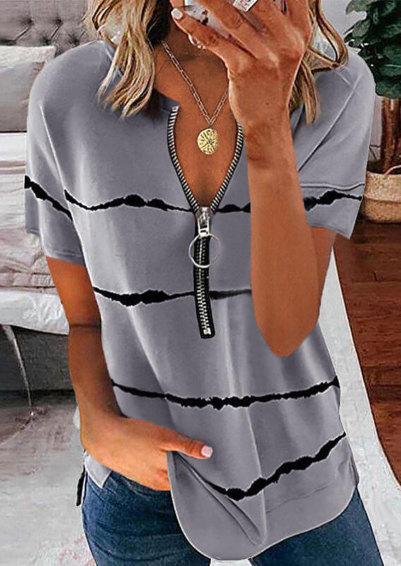 

Blouses Striped Zipper Collar Casual Blouse in Gray. Size