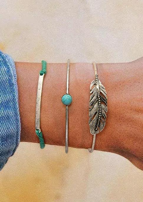 

Bracelet 3Pcs Bohemian Leaf Turquoise Adjustable Bracelet in Silver. Size