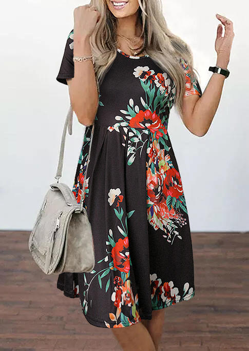 

Mini Dresses Floral Ruffled O-Neck Mini Dress in Black. Size: ,M,L,XL