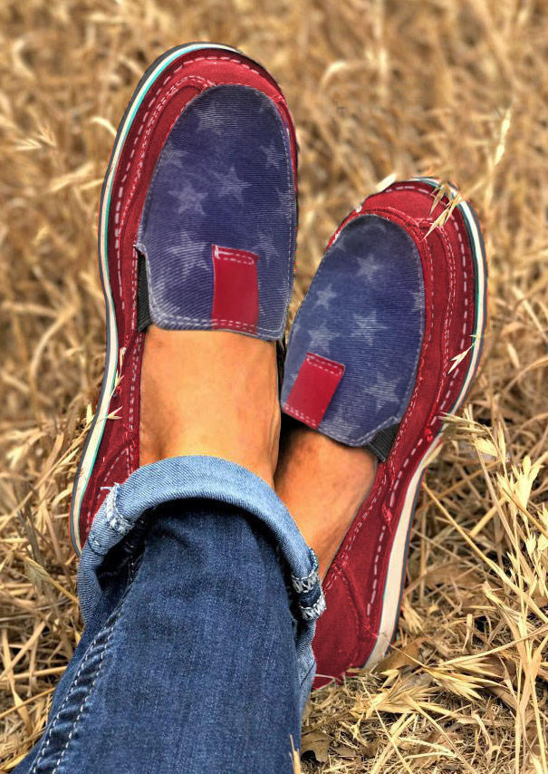 

Sneakers Star Slip On Round Toe Flat Sneakers in Red. Size: ,38,39,40,41