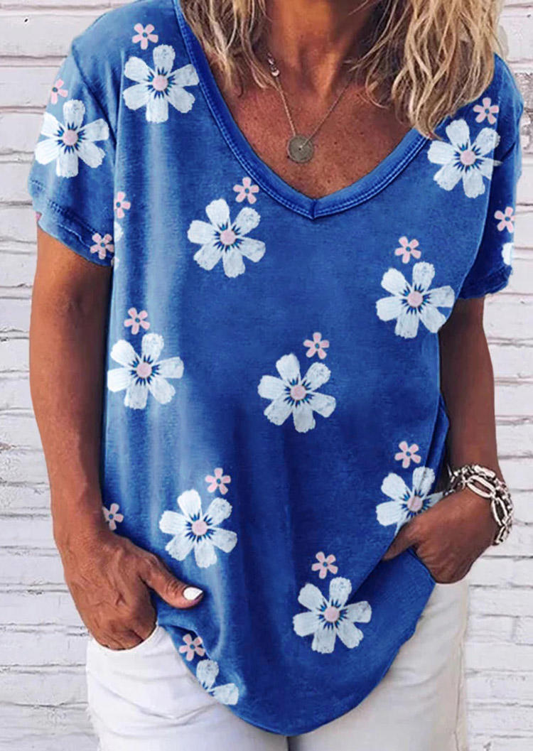 

T-shirts Tees Floral V-Neck T-Shirt Tee in Blue. Size: ,M,L,XL