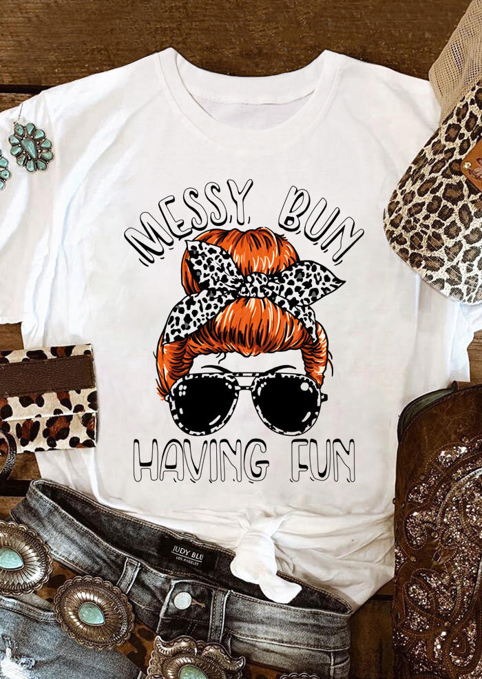 

T-shirts Tees Messy Bun Having Fun Skull Girl Leopard T-Shirt Tee in White. Size: ,L