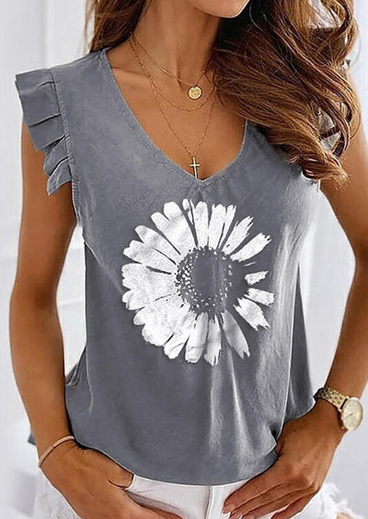 

Tank Tops Daisy Ruffled V-Neck Blouse in Gray. Size