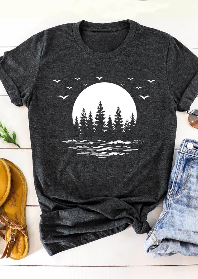 

T-shirts Tees Camp Sunset Bird Tree T-Shirt Tee in Dark Grey. Size