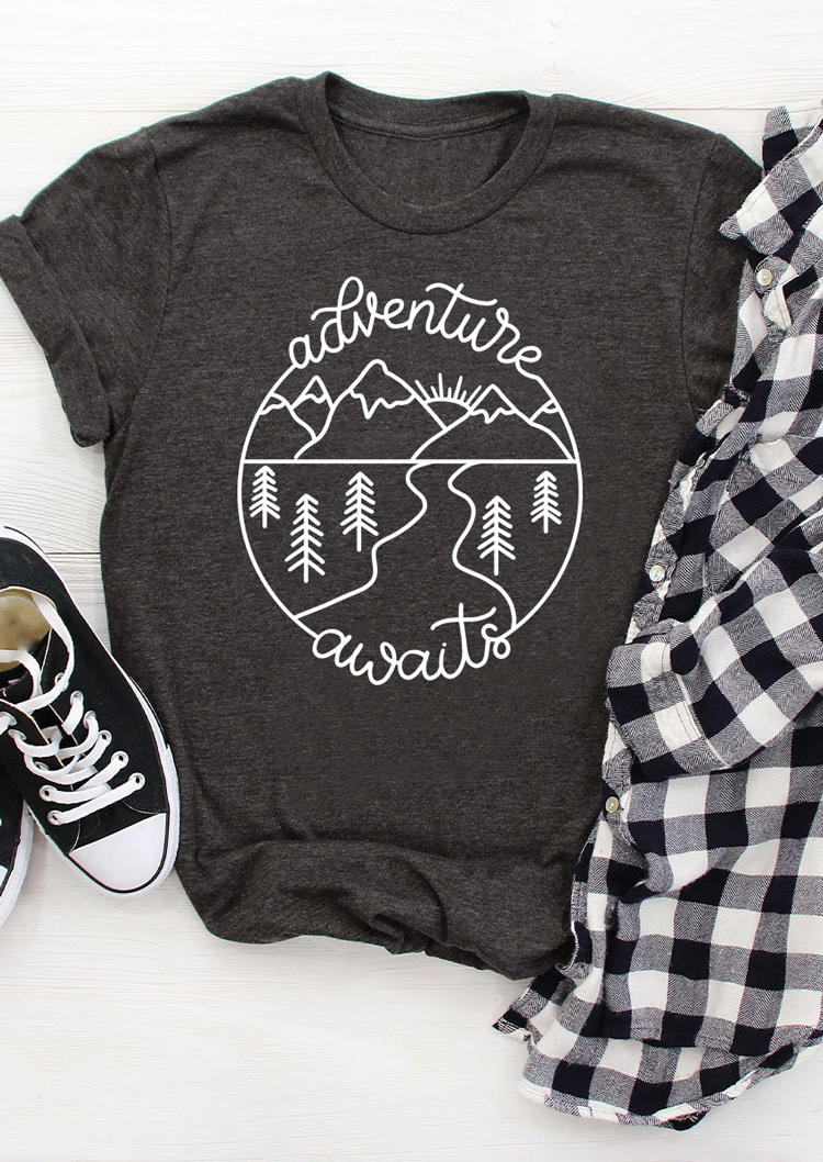 

T-shirts Tees Adventure Awaits Mountain T-Shirt Tee in Dark Grey. Size