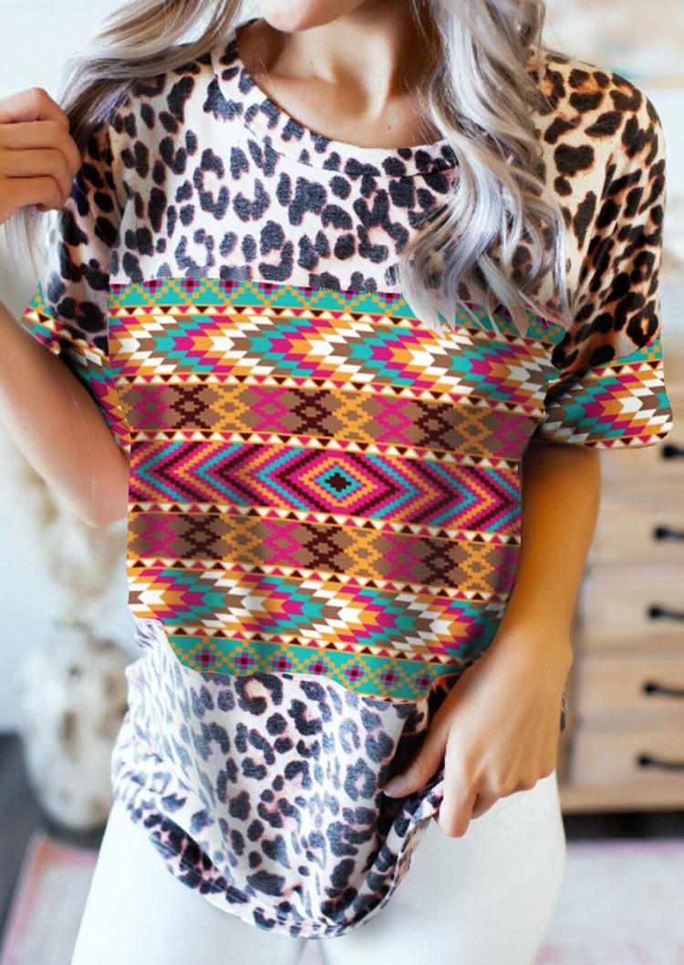 

Blouses Aztec Geometric Leopard O-Neck Blouse in Leopard. Size: ,L