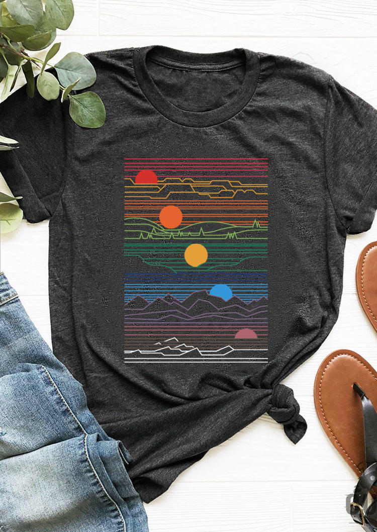 

T-shirts Tees Sunset Camping O-Neck T-Shirt Tee in Dark Grey. Size