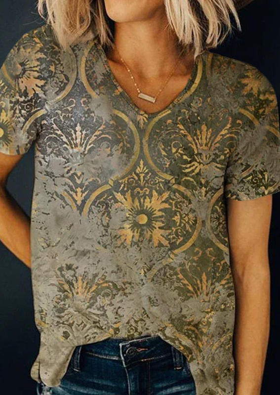 

Blouses Vintage Floral Tribal Casual Blouse in Multicolor. Size
