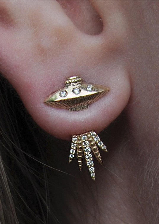 

Earrings UFO Rhinestone Alloy Earrings in Gold. Size