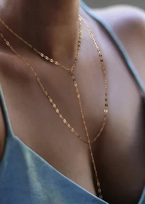 

Necklaces Long Chain Pendant Dual-Layered Alloy Necklace in Gold. Size