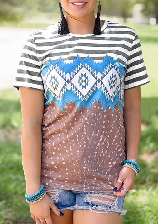 

Blouses Striped Aztec Geometric O-Neck Blouse in Multicolor. Size
