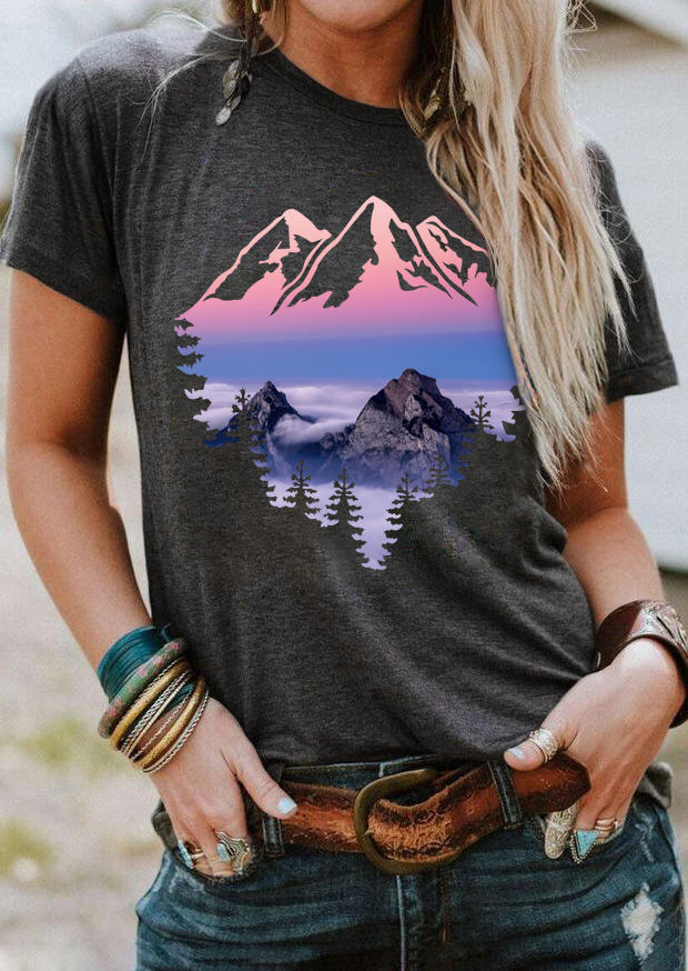 

T-shirts Tees Sunset Mountain Landscape T-Shirt Tee in Dark Grey. Size