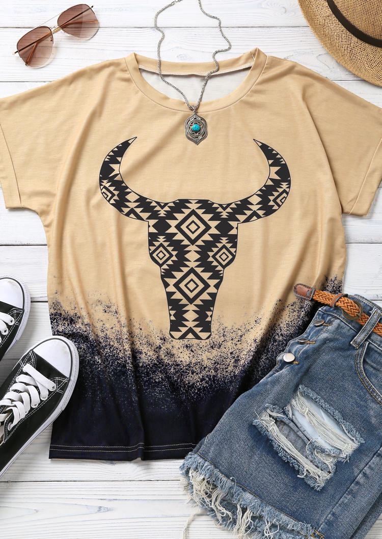 T-shirts Tees Aztec Steer Skull Gradient T-Shirt Tee in Khaki. Size: L,M,S,XL