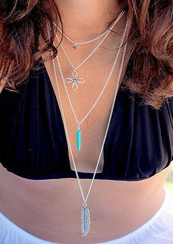 

Necklaces Bohemian Star Feather Turquoise Multi-Layered Necklace in Silver. Size