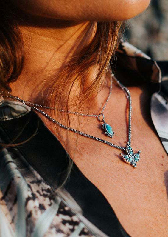 

Necklaces Lucky Shamrock Turquoise Dual-Layered Necklace in Silver. Size