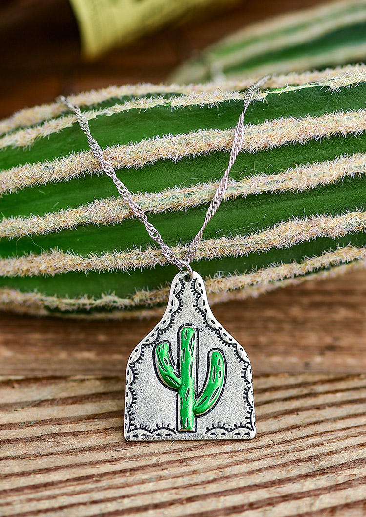 

Necklaces Vintage Cactus Alloy Pendant Necklace in Silver. Size