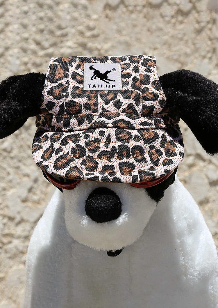 

Pet Products Outdoor Leopard Visor Dog Baseball Cap in Leopard. Size: ,M,L