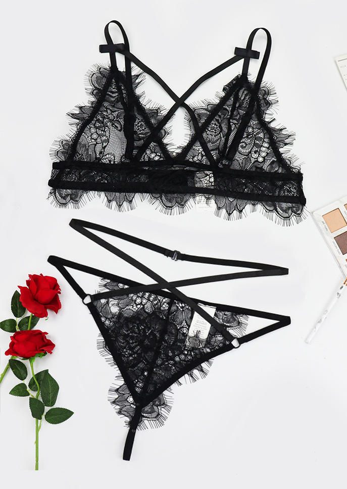 

Lingerie Criss-Cross Lace Splicing Adjustable Strap Lingerie Set in Black. Size